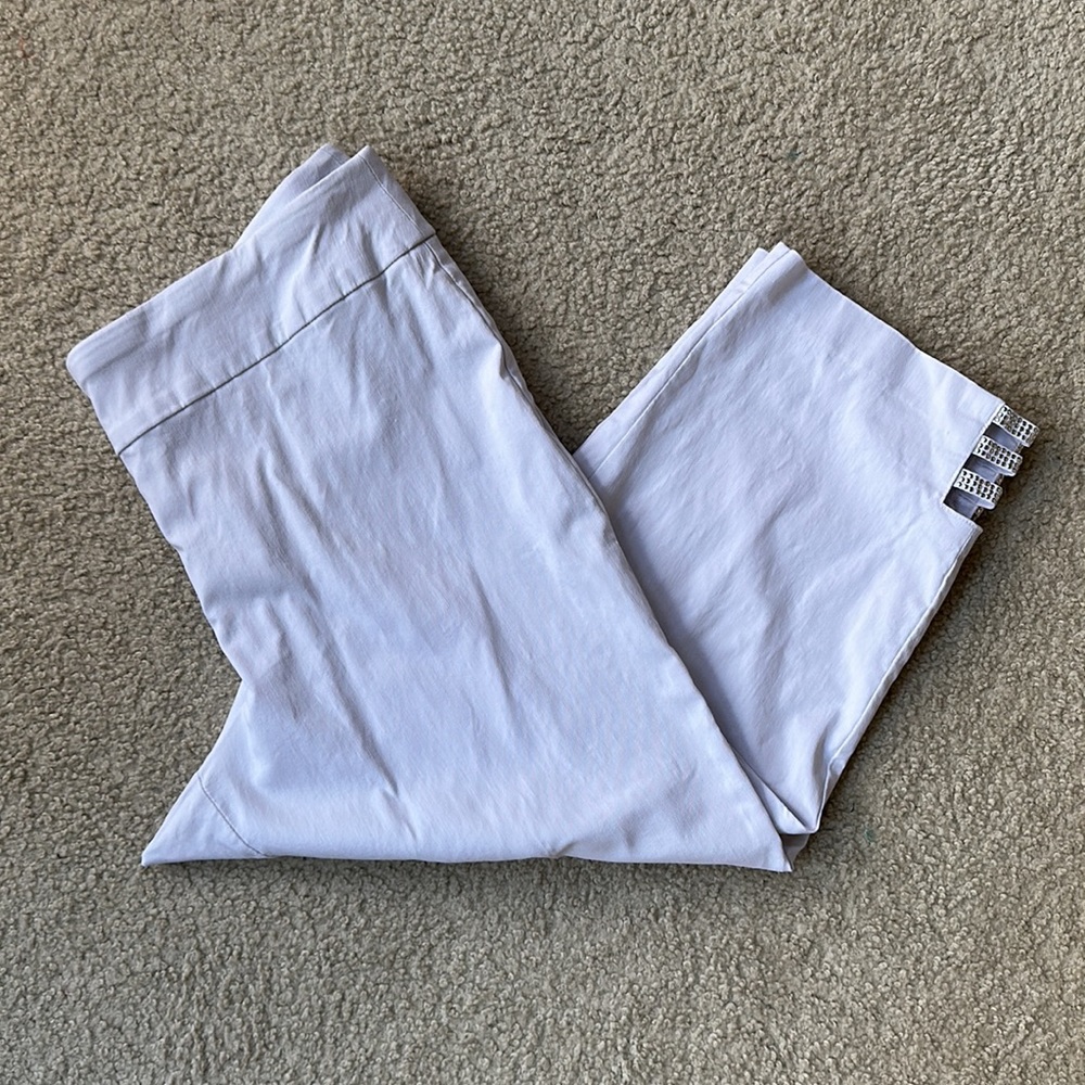 Avenue White Capri Pants with Embellished Cut Outs - Picture 4 of 12